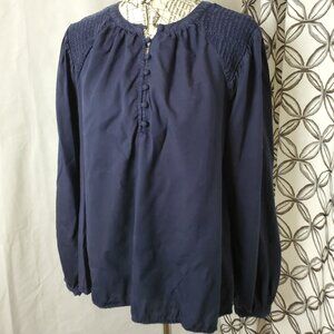 Crown & Ivy Long Sleeve Blue Linen Top - Large
